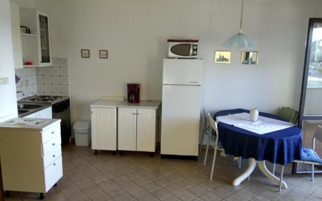 Suran Apartments