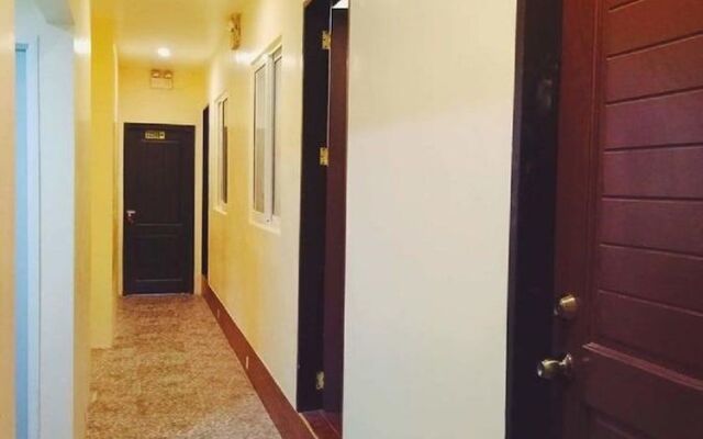 Citi Island Suites