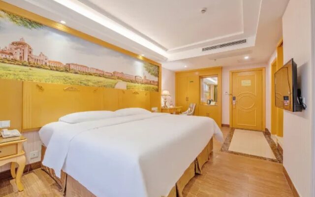 Vienna Hotel Shenzhen Fuyong Fenghuangshan