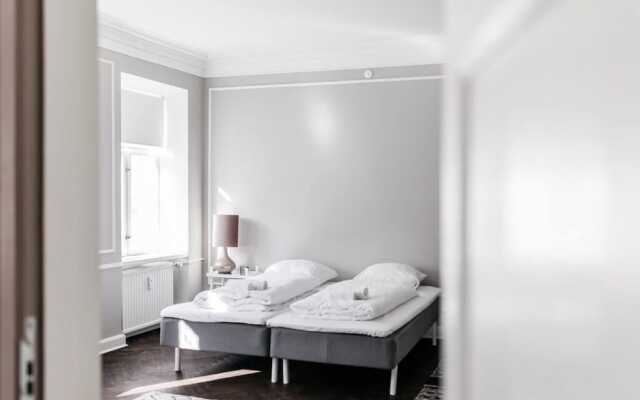 CPH s Finest - 220sqm Luxury Apt - City Central