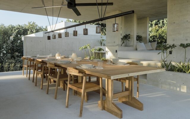 Casa Ohana by Lumina