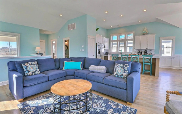 4057 - Fairways & Seaspray