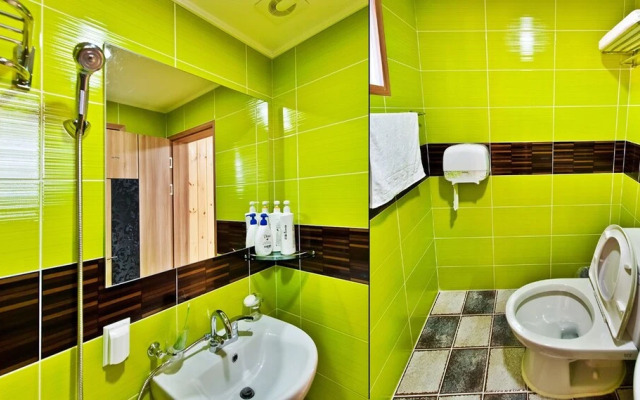Favian Guest House