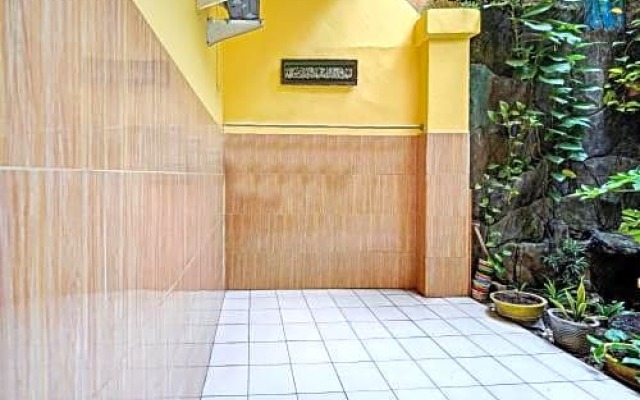 OYO 90286 Prenjak Syariah