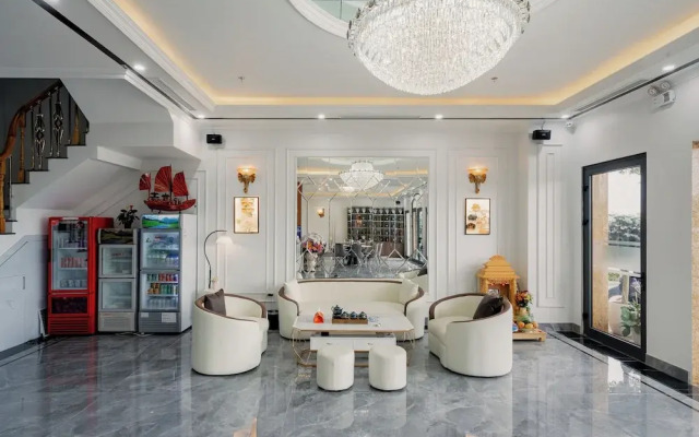 Sapphire 2 Ha Long