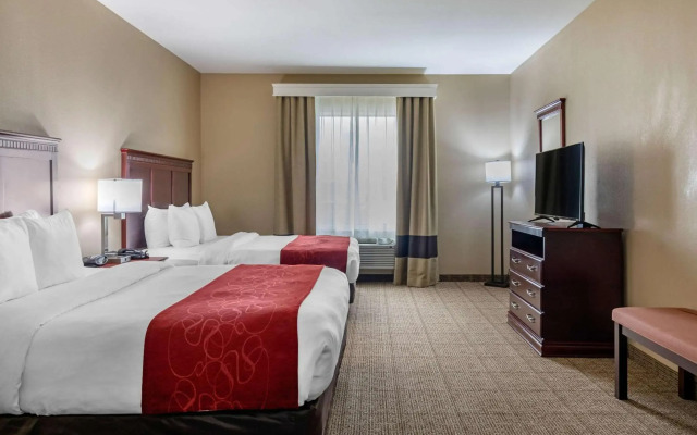 Comfort Suites Ennis