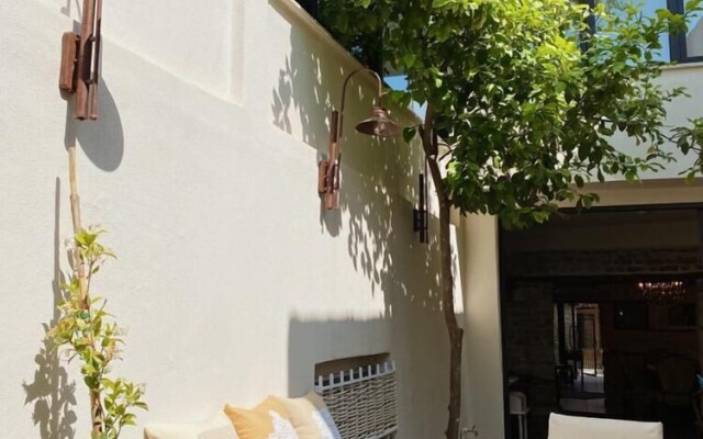 Sakli Tas Konak Otel