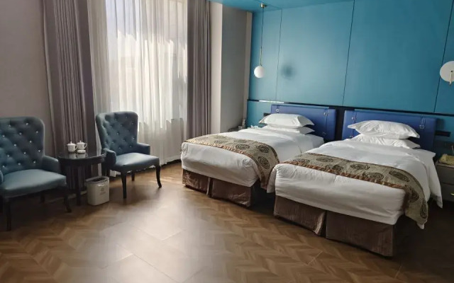 Baiyin Renan Hotel