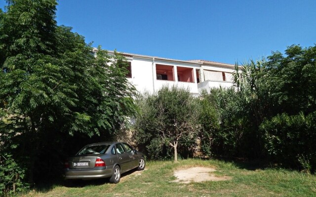 Luce - Family Friendly & Parking - A5