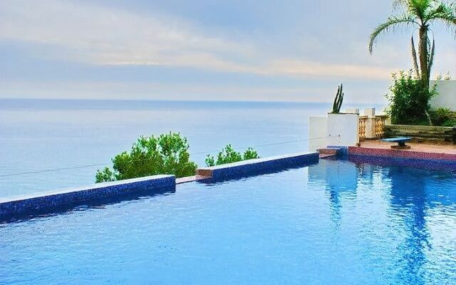 Villa Neptuno
