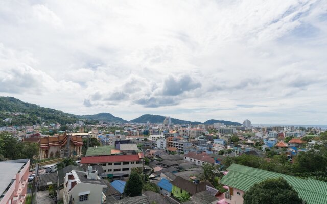 GoldStone Residency Patong , Phuket