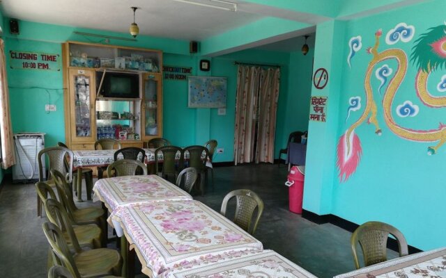 Shruti Guest House