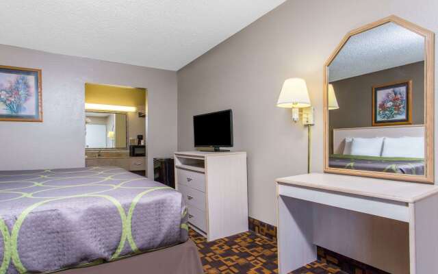 Super 8 by Wyndham Antioch/Nashville South East