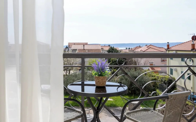 Double bed Room With Private Bathroom and Balcony