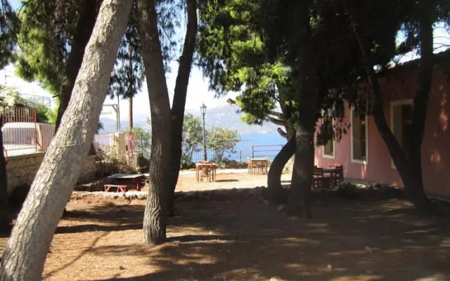 Arsinoi Guesthouse