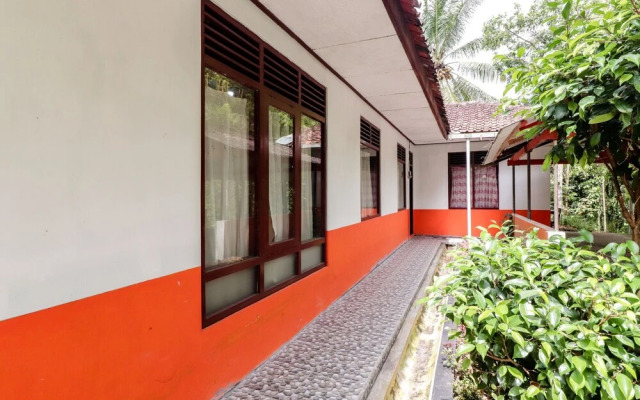 Narendra Homestay by ZUZU