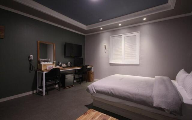 Gumi Wonpyeongdong Hotel Ruby