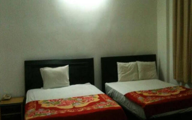 Toan Cau Hotel – Guest Rooms – Ho Chi Minh City