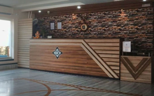 OYO 29258 Hotel Debrani International