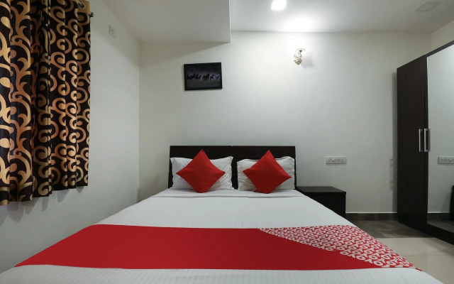 OYO 10595 Hotel Mirras