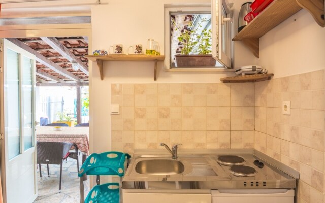 Charming 5-bed House in Split