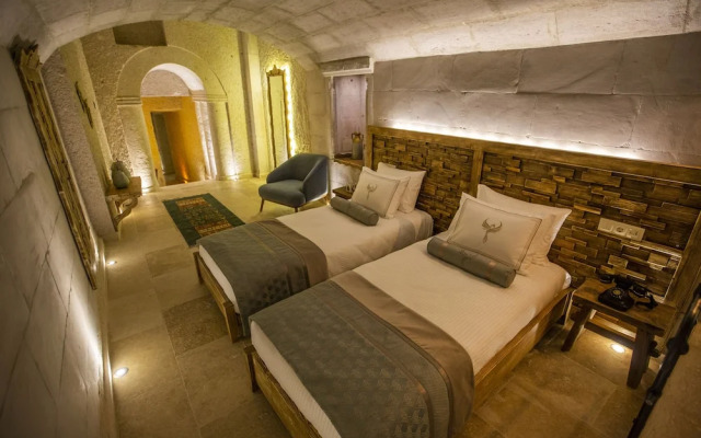Anka Cave Suites