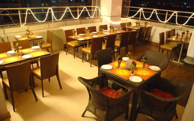 Hotel Varishtta Executive Inn