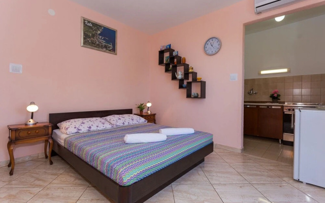 Verica - 15 m From Beach - SA2