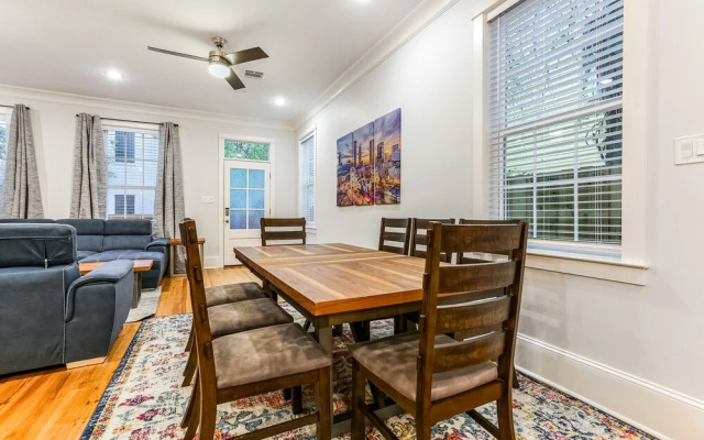 5BR High End Amenities by Hosteeva
