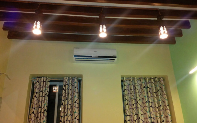 Hotel Blue Bird Colaba