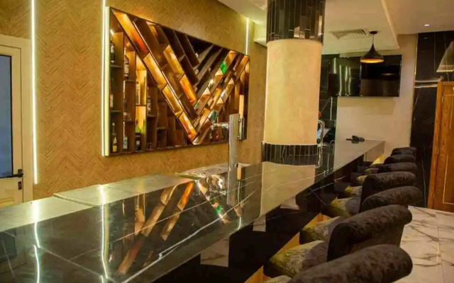 Hotel Donia