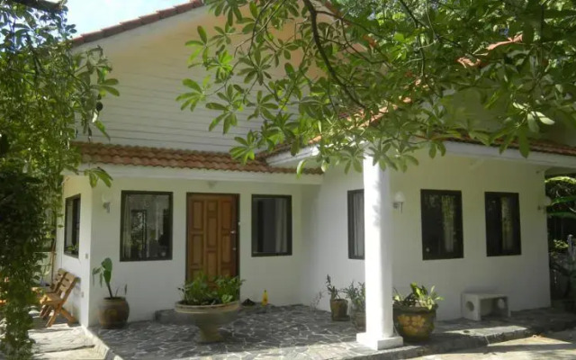 White Swan Villa