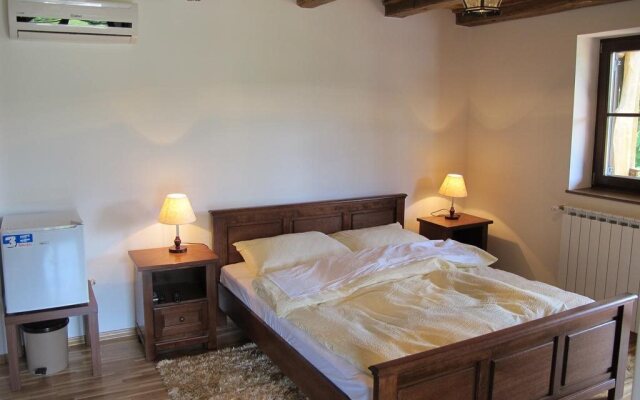 Plitvica Lodge