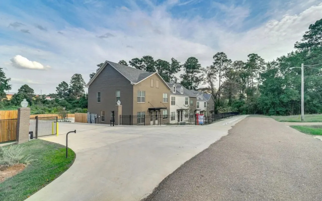 Walk to Louisiana Tech: Ruston Townhome