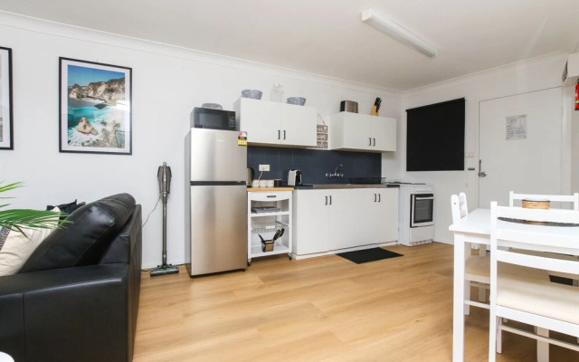 Modern Apartment Close to City Centre 16