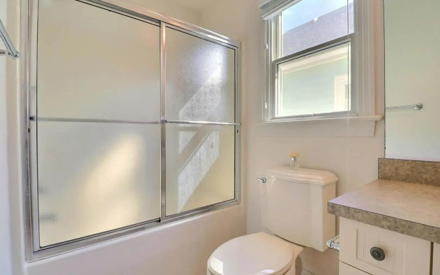 BB47 - A Wave From It All