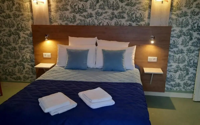 Hotel Le Manoir De La Barbacane