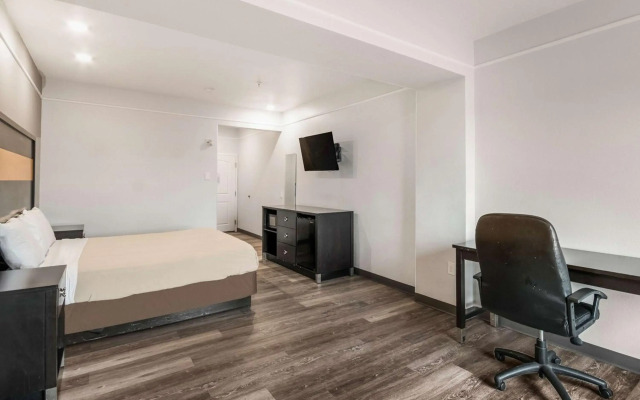 Motel 6-Houston, TX - Spring