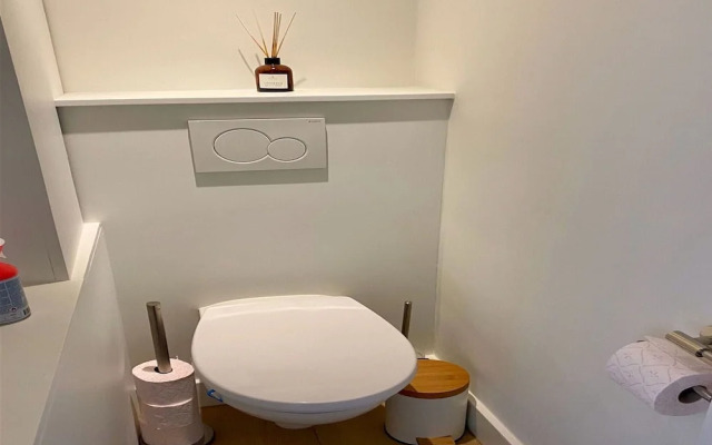 Cozy Apartment With a top Location