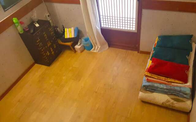 Jeonju Harokdang Pension