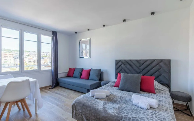 Beautiful Equipped Apartment in Downtown Deauville 4p/1br