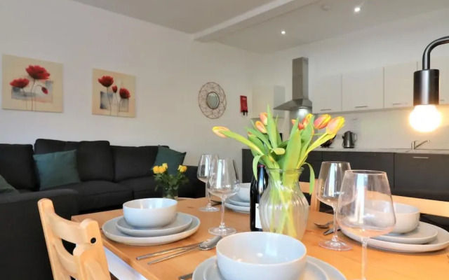 No 1 Bonnet Apartments - 2 Bed
