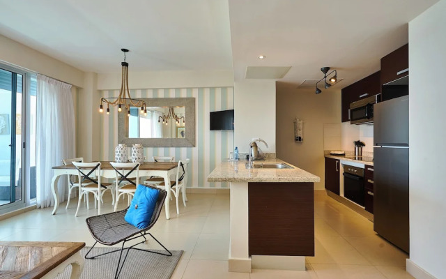 Beachfront Condos Juan Dolio Sleeps 12