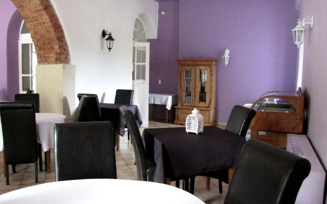Logis Hôtel Le Domaine de la Régalière