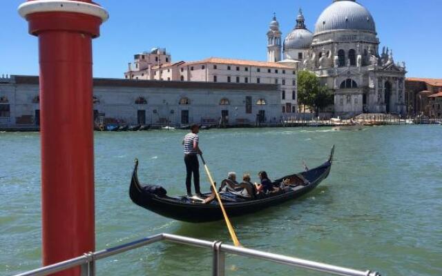 Ca' Del Mariner with Terrace