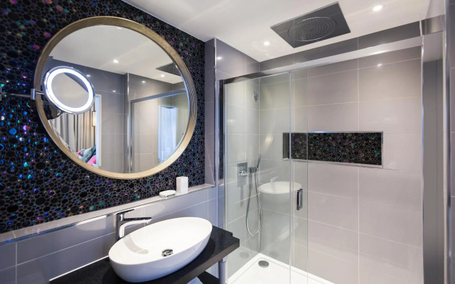 Premier Inn Dubai International Airport
