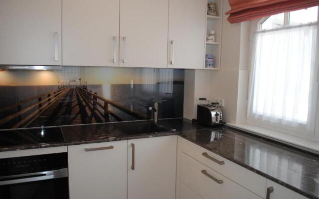 Strandvilla Gudrun zur Meerseite mit Balkon