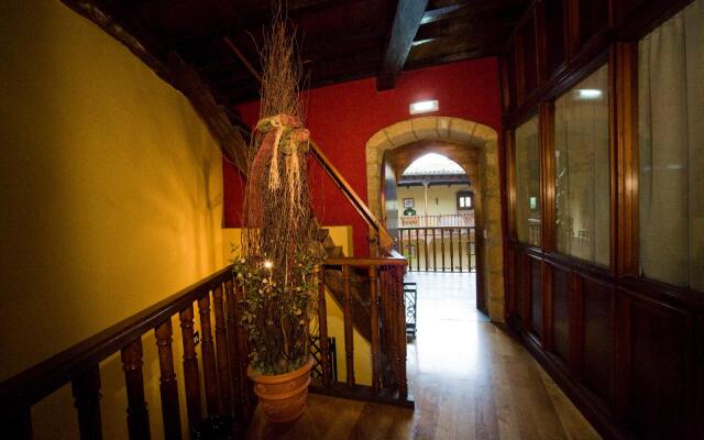 Hotel Castillo de Valdés Salas