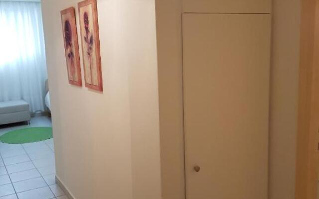 Studio Anna Veria