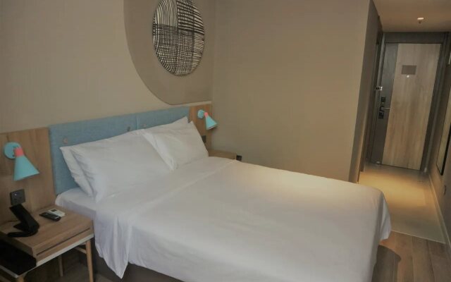 Home Inn Zhenjiang Zhongshan Bridge